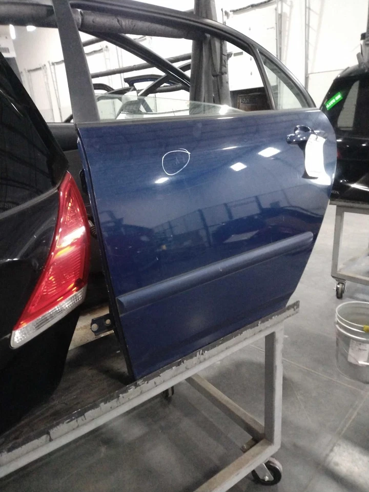 2005 Toyota Corolla Left Rear Door Blue Good Condition 4DR Sedan 273247 - Изображение 2 из 4