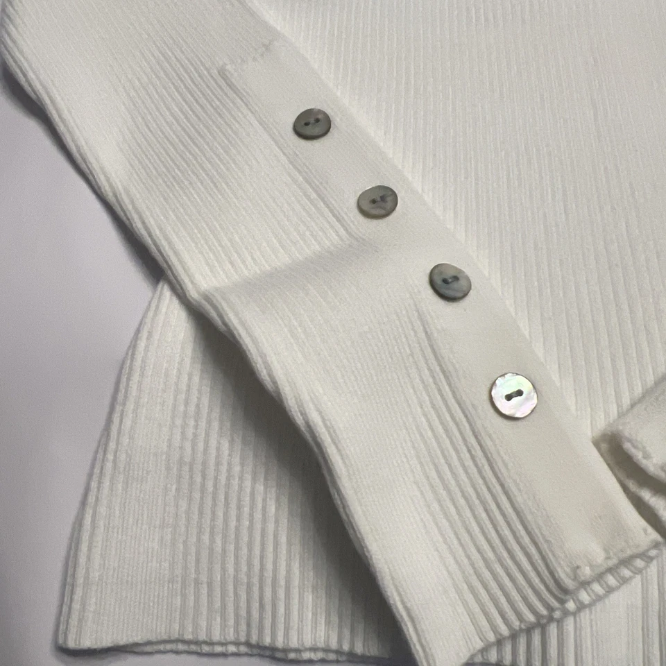 mercer & madison blouse white sweater turtleneck Shell Buttons Made In Australia - Image 4 of 4
