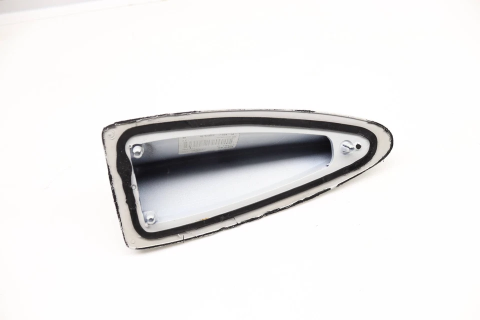 2003-2005 BMW 745LI - Крышка ПЛАВНИКА акулы / корпус антенны на крыше 6927820 - Изображение 4 из 4