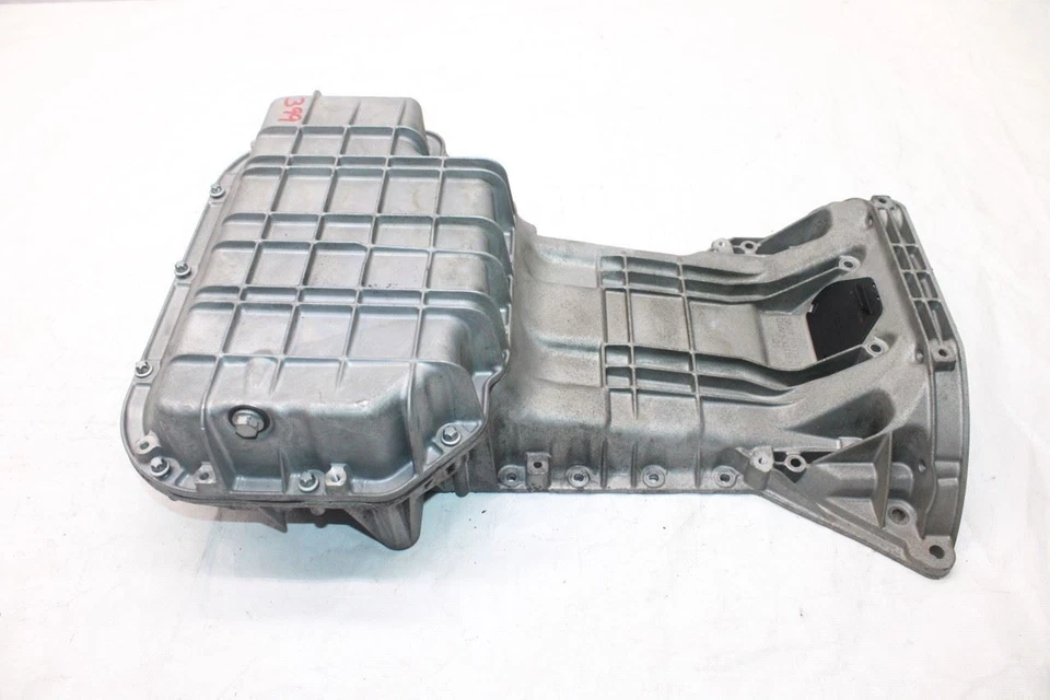 2006 CHRYSLER CROSSFIRE ZH CONV #399 UPPER & LOWER ENGINE OIL PAN - Image 4 of 4