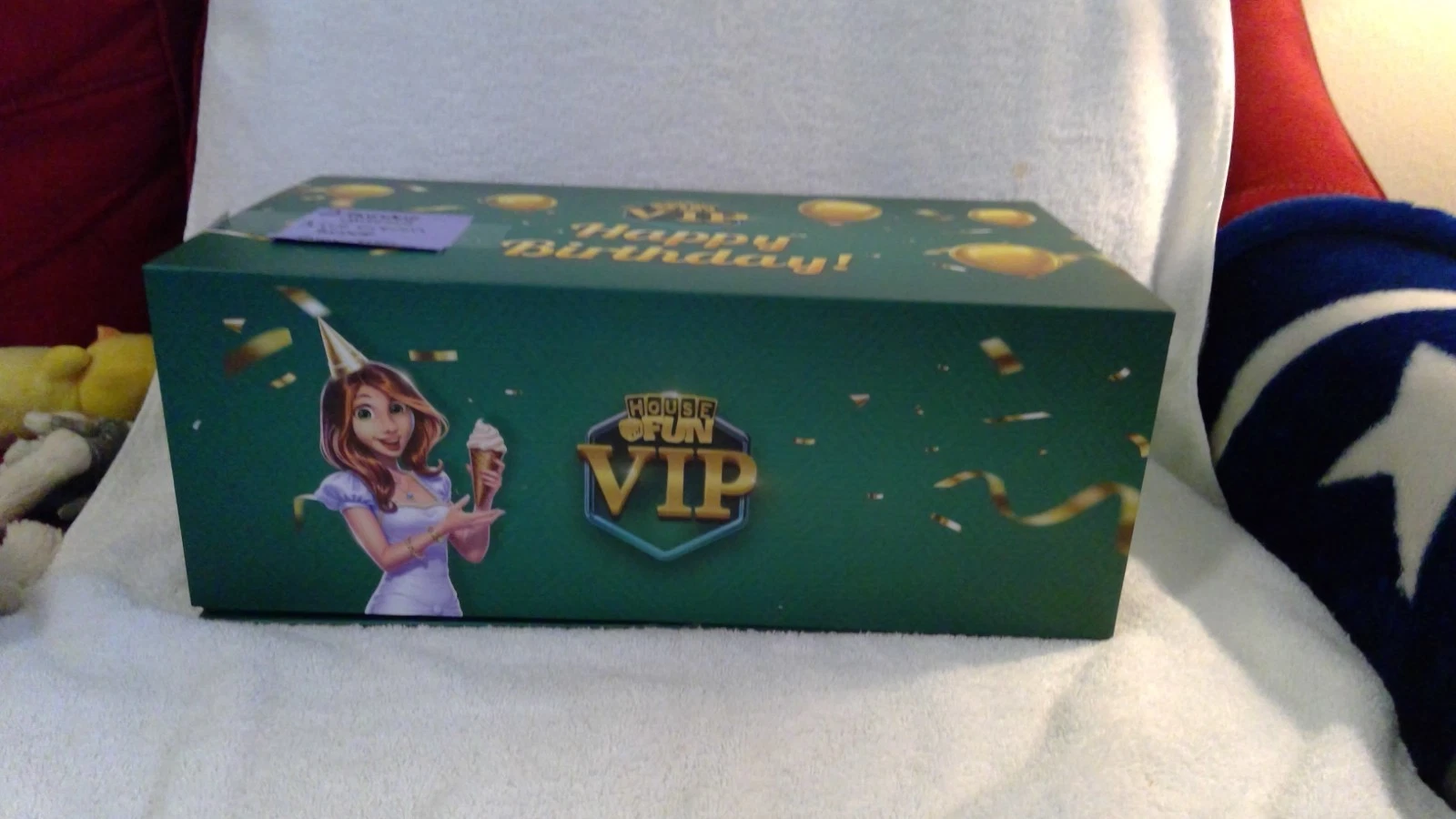 House Fun VIP Happy Birthday Mini Ice Cream Maker, NIOB Read Condition