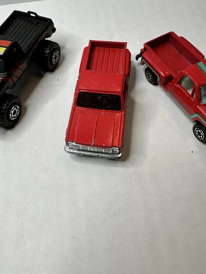 Vintage Yatming #1601 Red Chevy Pickup Truck 1:64 Diecast/Plastic Cosmos 3 PCs - Image 3 of 4