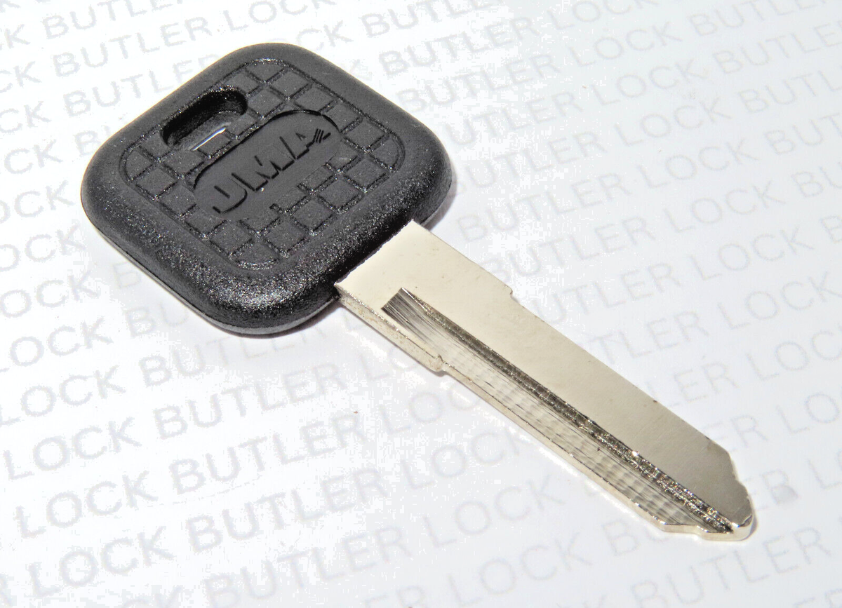 K☆197 マイキー Kawasaki Key Blank Many Models 1979 To 2009 READ LISTING IN FULL