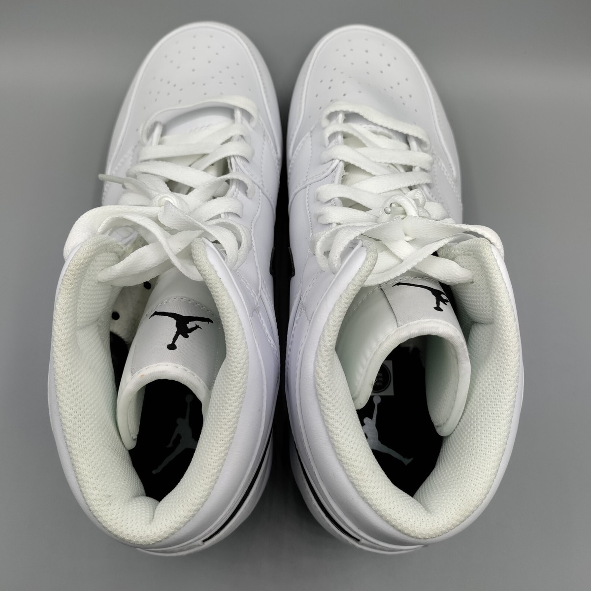Nike Air Jordan 1 Retro MCS White Black Baseball Cleats Mens 