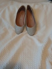 New Look Love Your Soul Glitter Pumps Size 8 Used