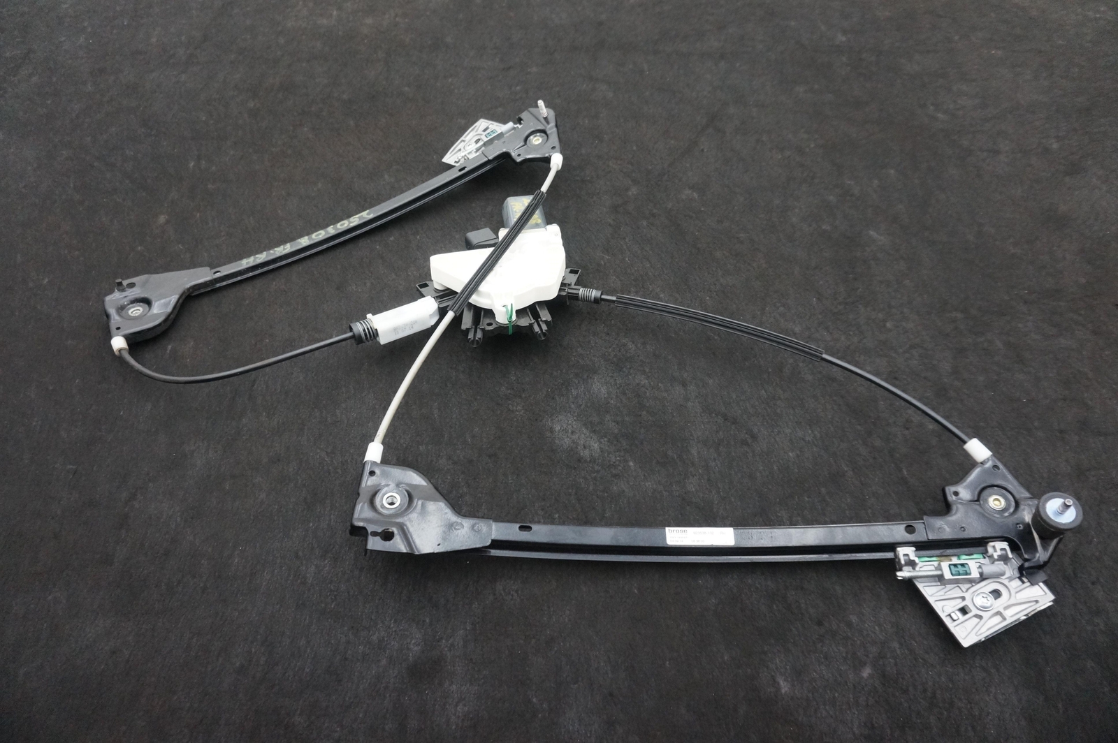 Front Right Passenger Door Window Regulator Motor 11A1562CP McLaren 650s 2015