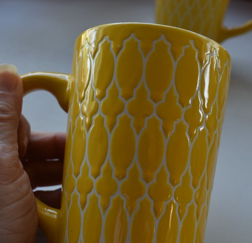 2 ~ Latte Coffee Mugs Yellow/White Embossed Geometric Links 6"H Stoneware 16oz - Picture 8 of 9