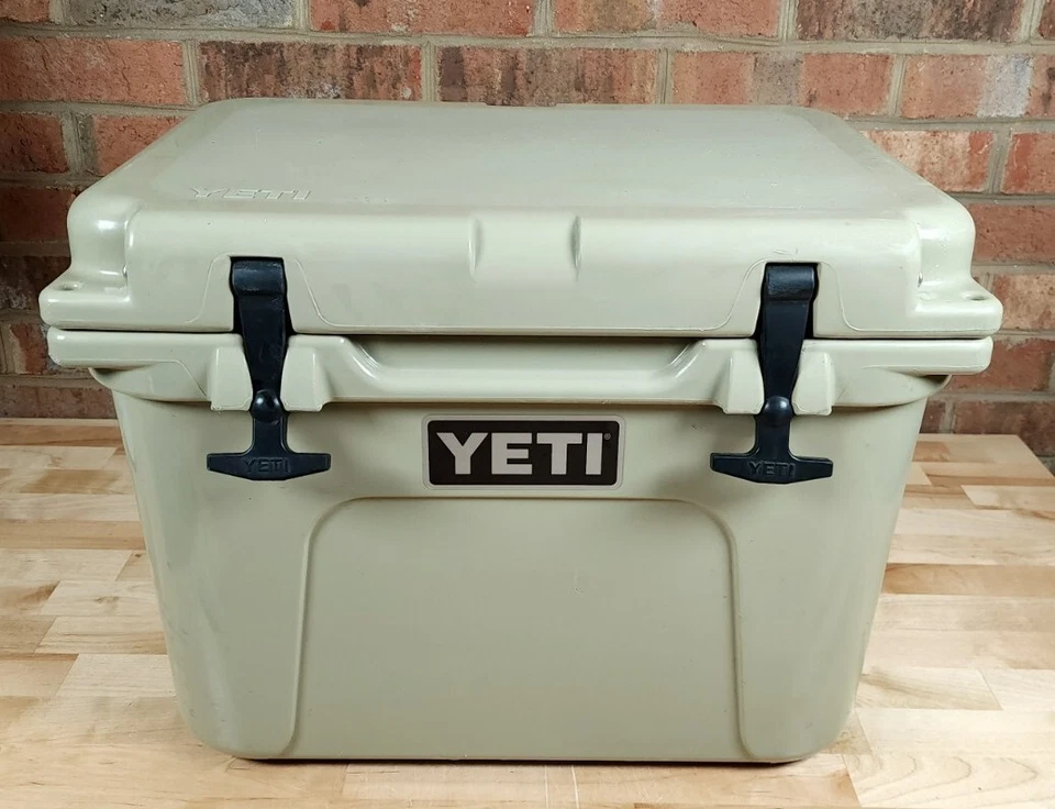 YETI Roadie 20 Tan Colour Old.New-