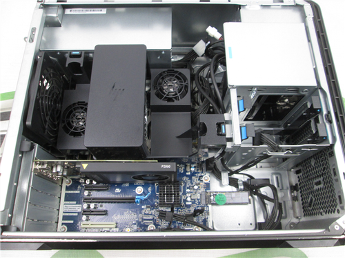Stacja robocza HP Z4 G4 i7-7820X 3,6GHz 32 GB RAM 512GB SSD P2000 Win 10 Pro COA - Zdjęcie 9 z 9