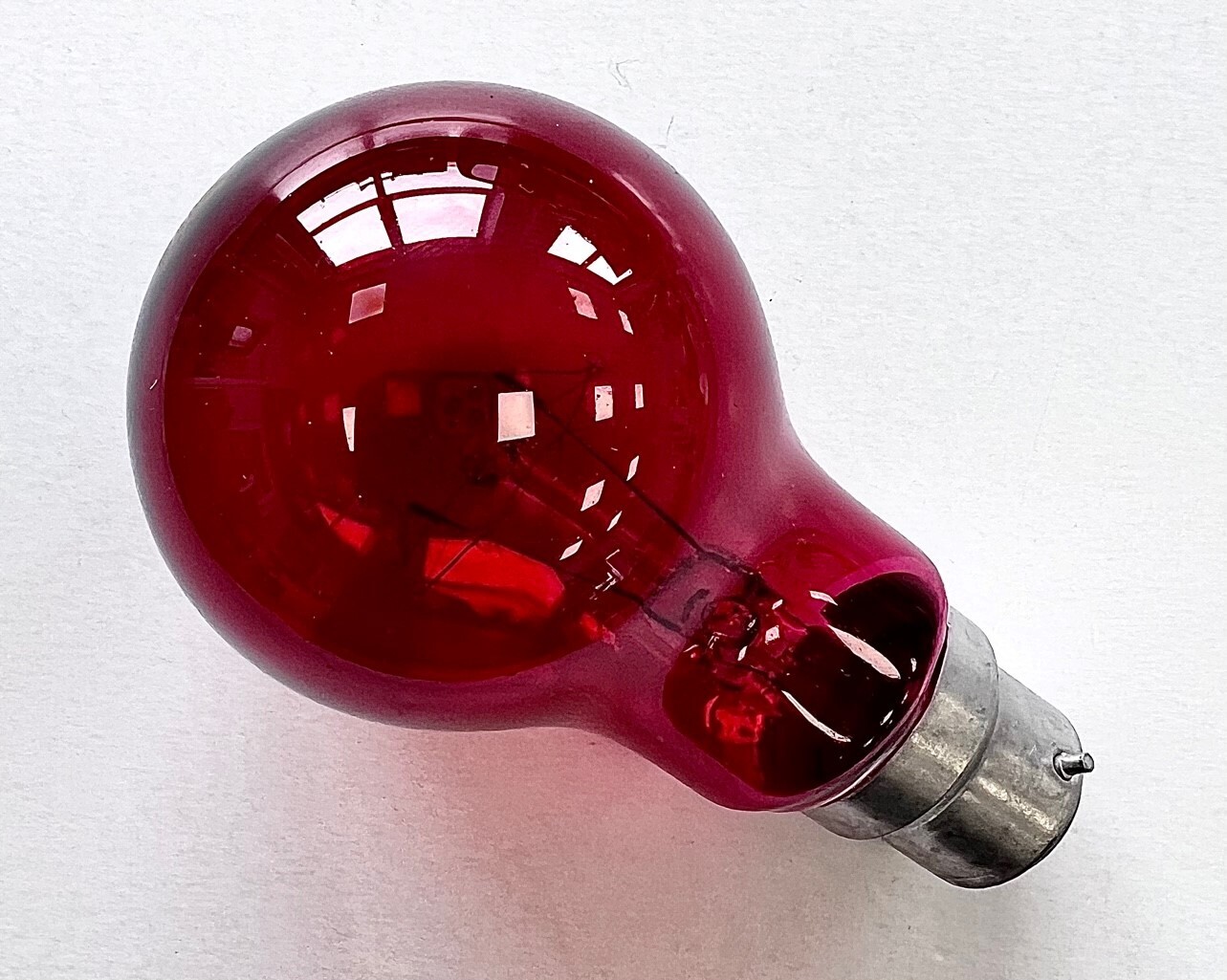 4 x 60W Red Fireglow GLS Light Bulbs BC B22 for Flame Effects