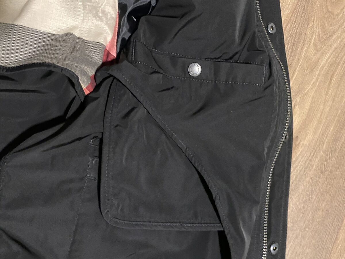 Burberry BRIT LINFORD Field Black 4 Pocket Lightweight Men's Burberry BRIT LINFORD Field Black 4 Pocket Lightweight Men's