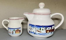 Vintage Villeroy & Boch NAIF CHRISTMAS Teapot w Lid & Creamer Porcelain Set Nice