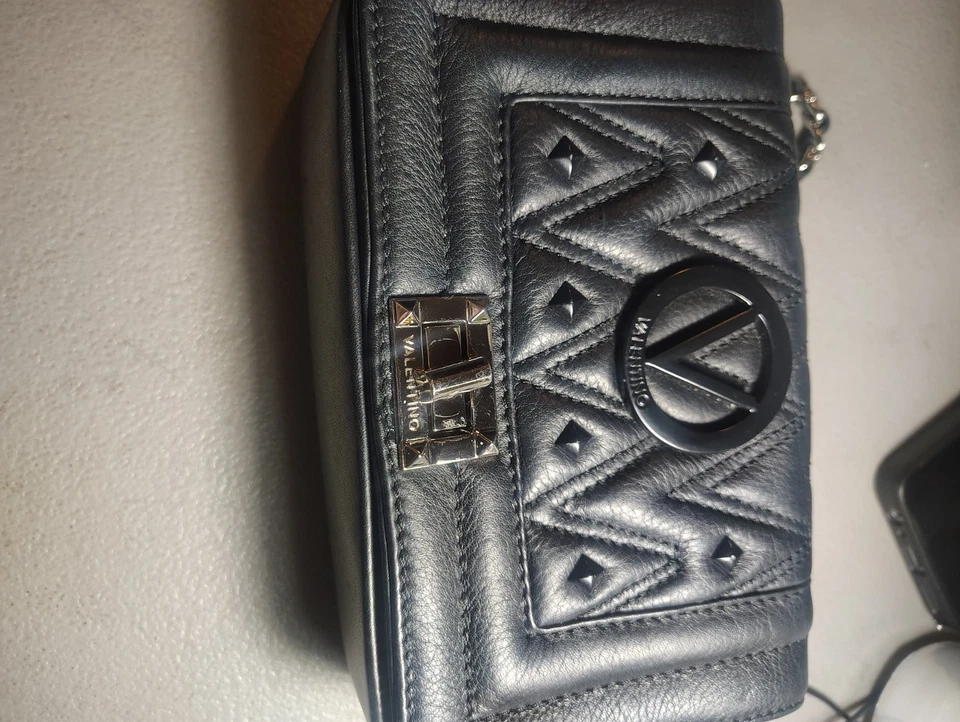 Valentino Flap Bag Black Quilted Leather - Image 2 of 4