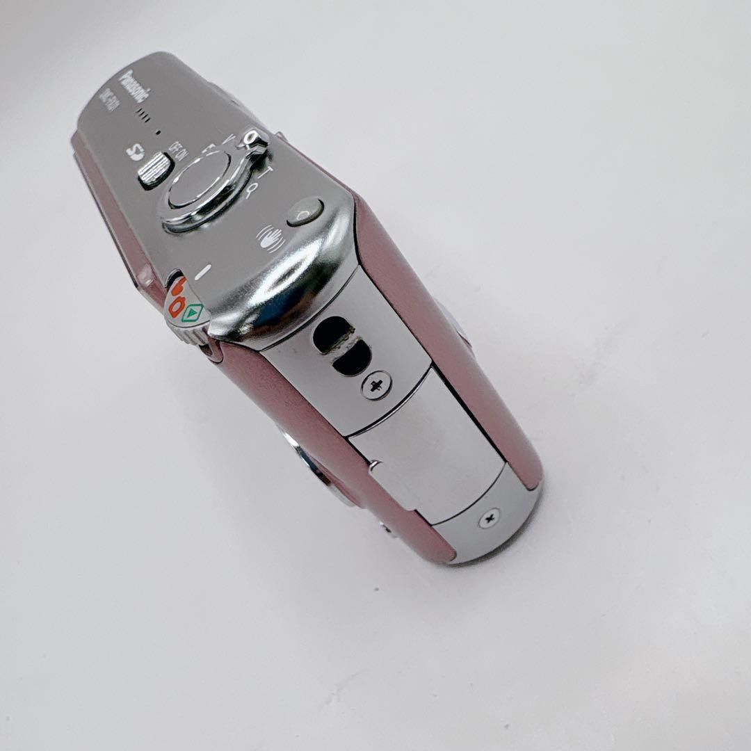 Panasonic LUMIX DMC-FX01 Pink Compact Digital Camera Tested with