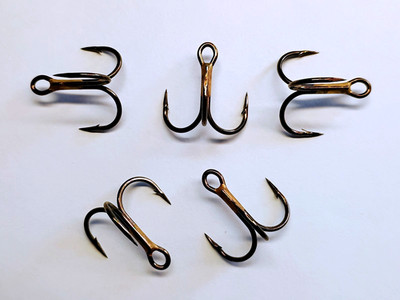 (25) VMC SHORT-SHANK 1X TREBLE HOOKS (SIZE 5) BRONZE (9651BZ) BULK 9651 BZ