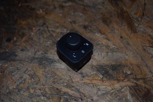 VW Golf 6  Schalter Spiegel Spiegelschalter 1K0959565K
