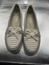 Grasshoppers Windham Stripe Boat Shoe in a gray and white color palette.READ
