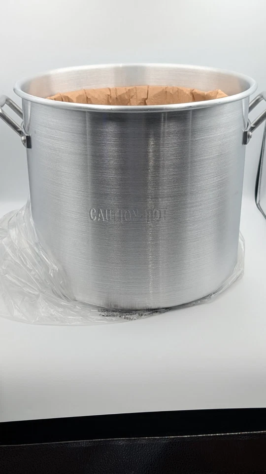 Olla y cesta de hervir de aluminio de alta resistencia King Kooker KK32, 32 cuartos de galón - Caja abierta Foto 3 de 4