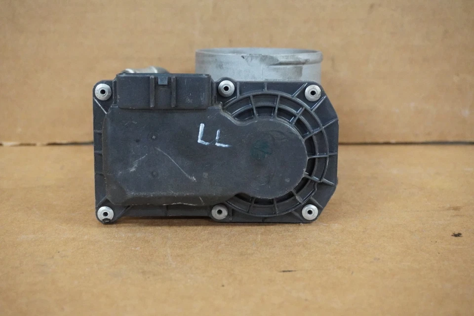 Conjunto de carrocería del acelerador Subaru Forester 2011 2012 2013 2014 2015 2,5 L 16112AA380 Foto 3 de 4