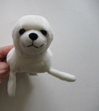 1997 24K White Seal Bean Bag Plush