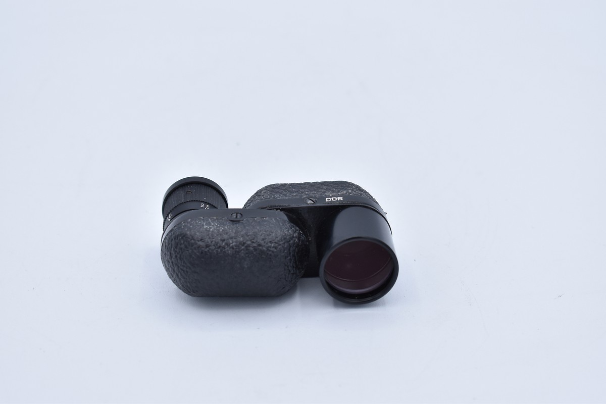 Carl Zeiss Jena Turmon 8 x 21 Monocular with Black Leather Carl Zeiss Jena Turmon 8 x 21 Monocular with Black Leather