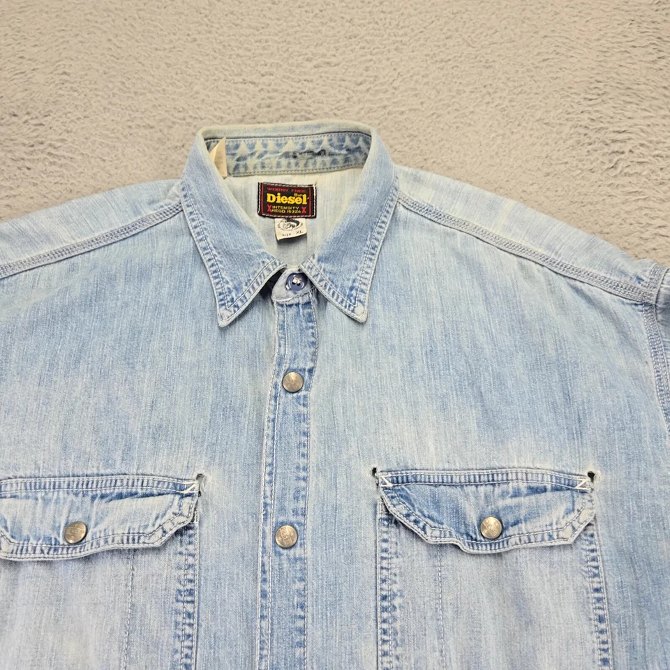 Camisa Diesel Masculina XL Azul Denim Vintage Cowboy Rodeio Intensidade Mecânica Roupa de Trabalho - Imagem 2 de 4