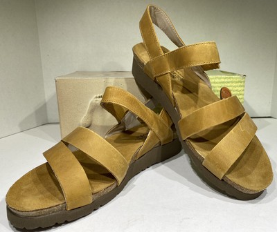 size 9 wide fit sandals