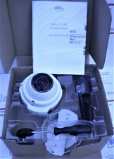 Axis Communications 212 PTZ  Sceurity Camera  New in factory packaging as shown