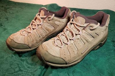Columbia Pima Leather Hiking Trail Shoes Size 8 Beige Women EUC Cleaned BL3199