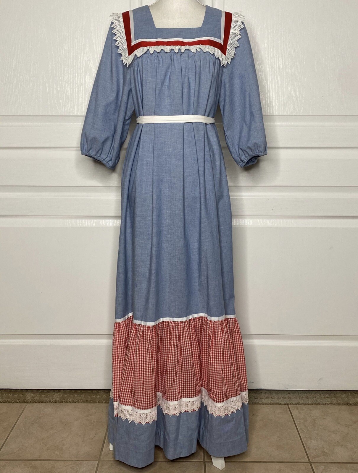 Hilda Hawaii Dress MuuMuu 1970s Chambray Gingham & La… Gem