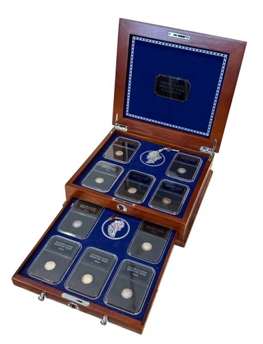 Ten Uncirculated Mercury Dimes Issued From 1916 - 1945 In Deluxe Wooden Case