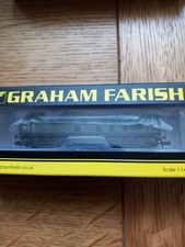 Graham Farish N Gauge Class 24/0 BR Two-Tone Green Small Yellow Ends D5053 - DCC