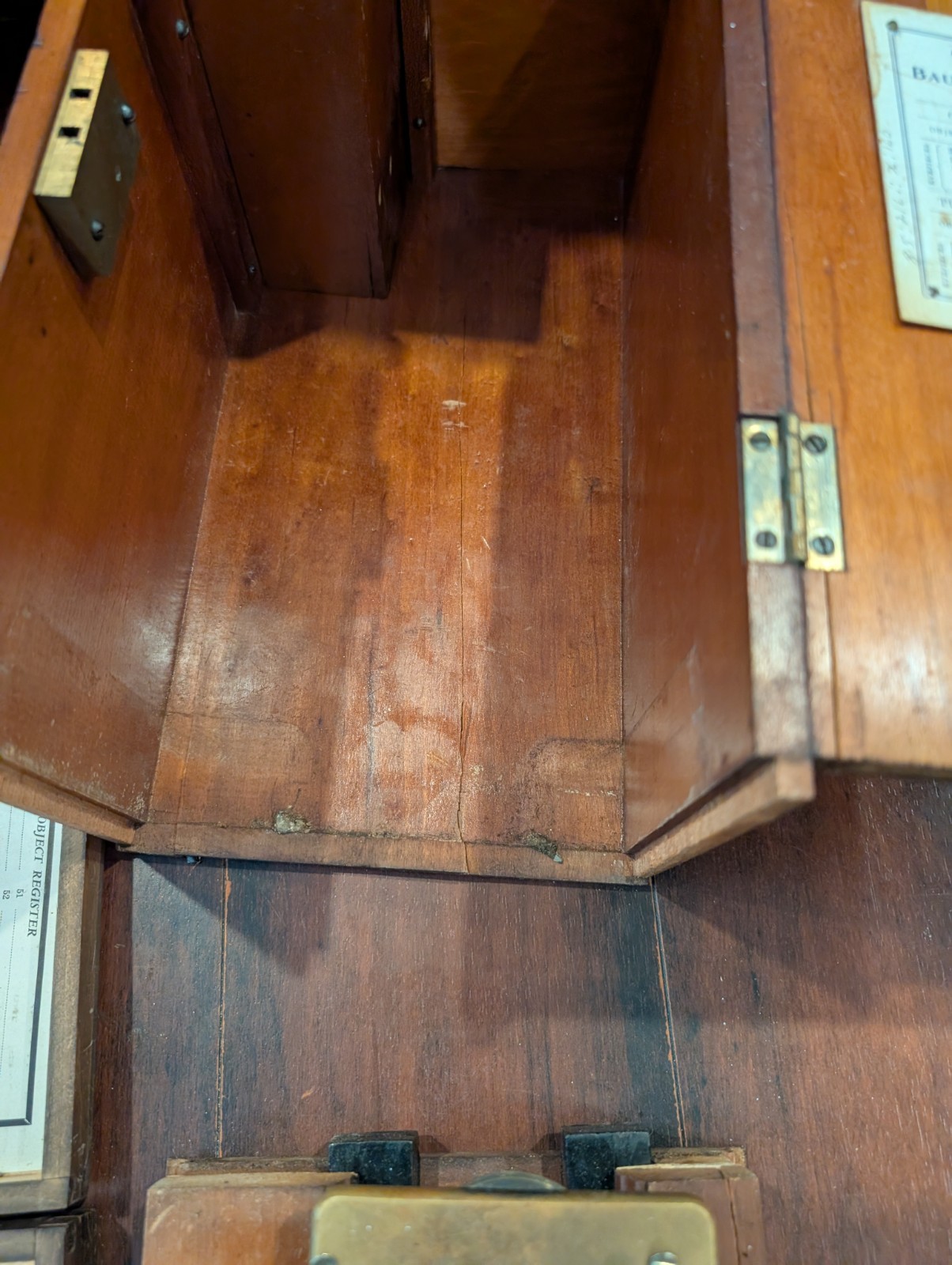 Foto 8 di 13