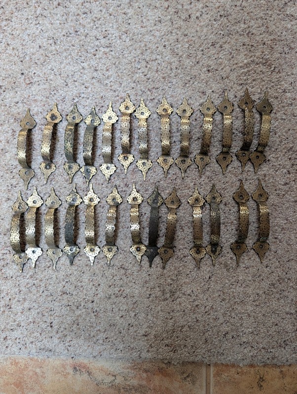 Rustic Vintage Cabinet Hardware