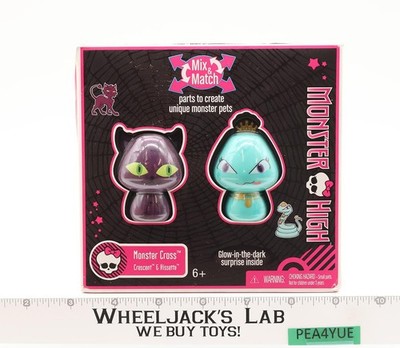 Crescent & Hissette Monster Cross Pets Monster High 2010 Mattel