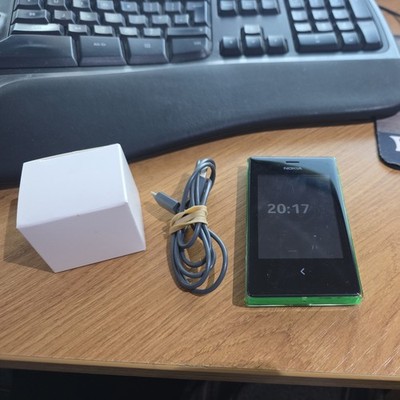 Nokia Asha 503 Smartphone (O2 gesperrt) - Grün