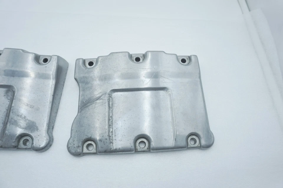 Harley Dyna Super Glide 2004 FXD fabricante de equipos originales doble cámara cubierta basculante superior 17571-99 Foto 3 de 4