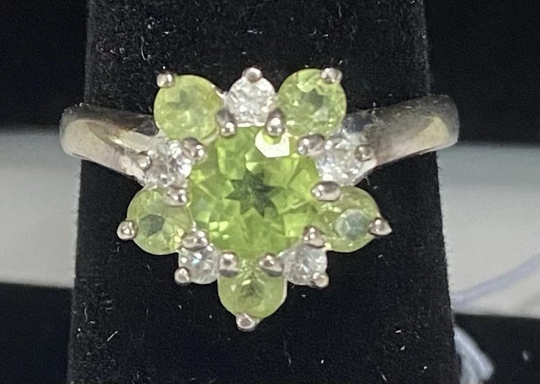 925 银戒指 Peridot 和 CZ 绿色花朵复古 7 码 — 第 2/2 张图片