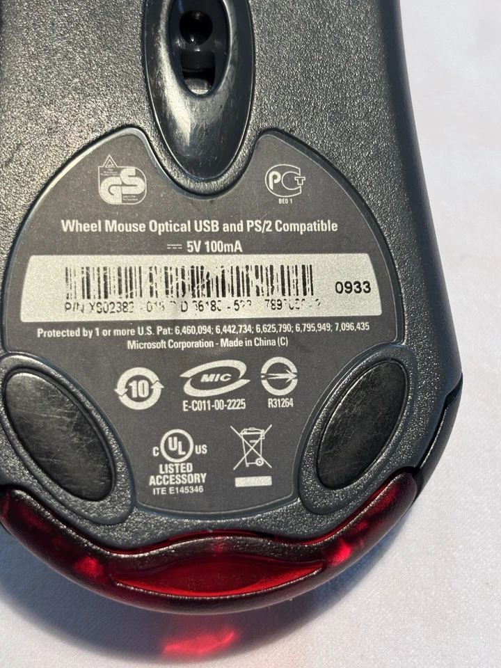 Vintage Red/Black Microsoft Wheel Mouse Optical USB Mouse PS/2 - Awesome - Image 3 of 3