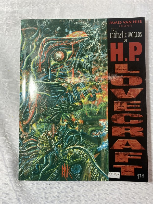 THE FANTASTIC WORLD OF H P LOVECRAFT-1ST ED-1999-PULP   VF