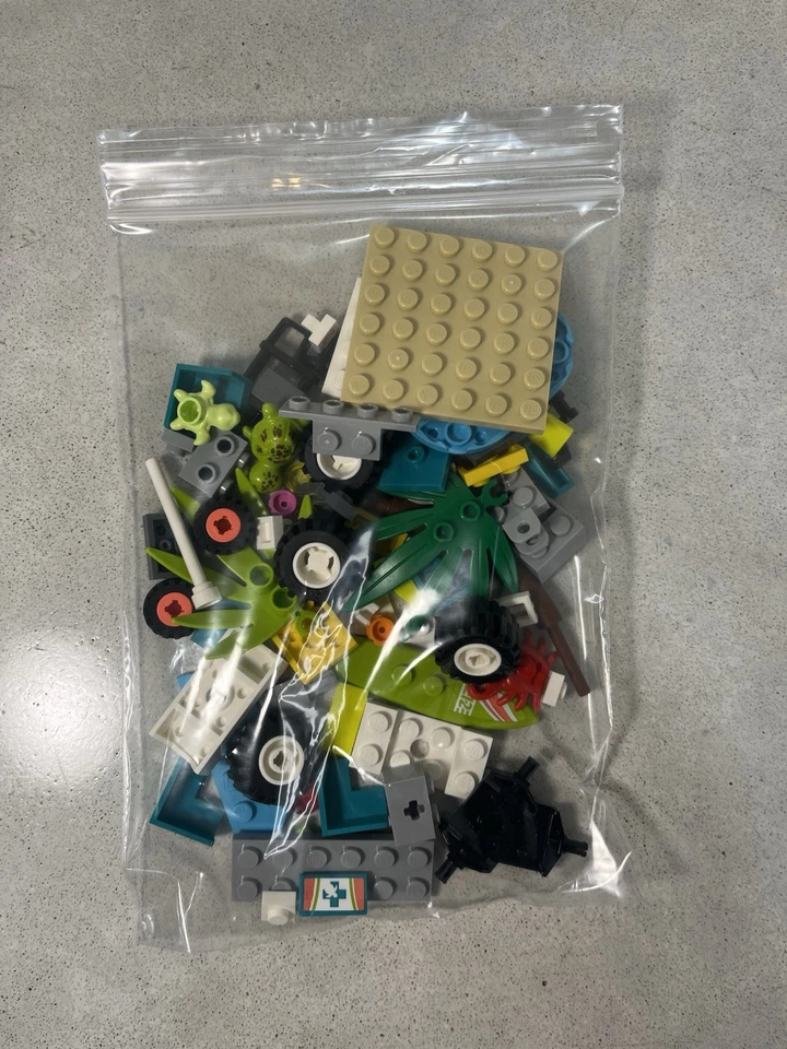 LEGO FRIENDS: Turtle Protection Vehicle (41697), Complete - Image 3 of 4