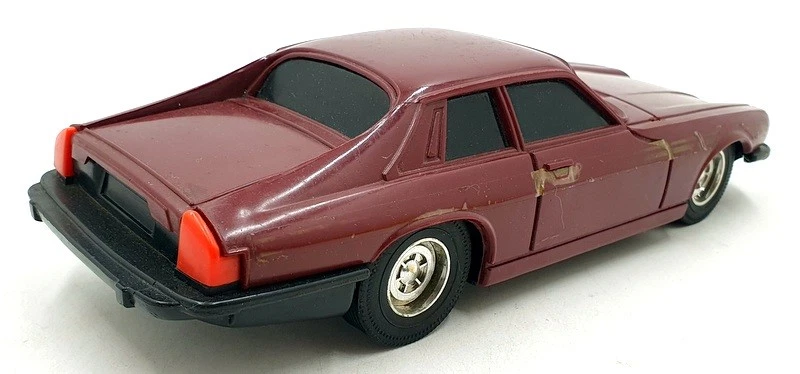 Corgi 1/18 Scale Plastic RC 27.125 MHZ 161124N - Jaguar XJS - Dark Red - Image 3 of 4