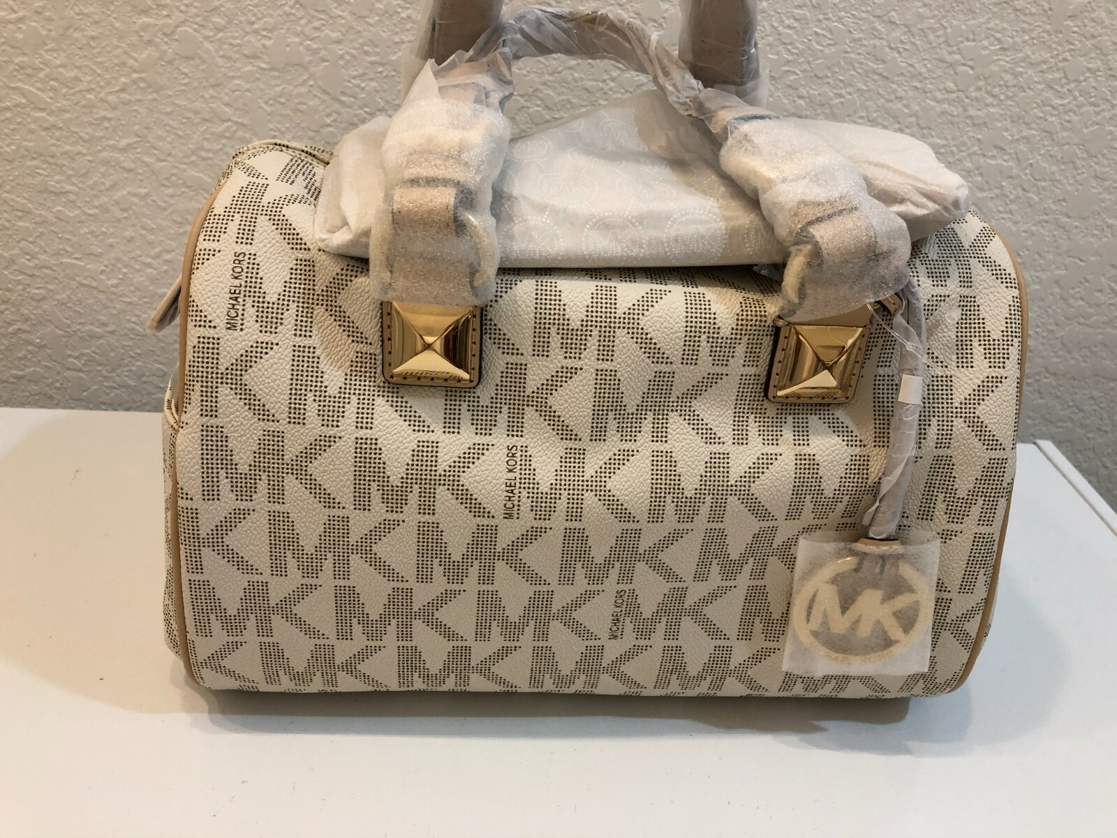 michael kors grayson test