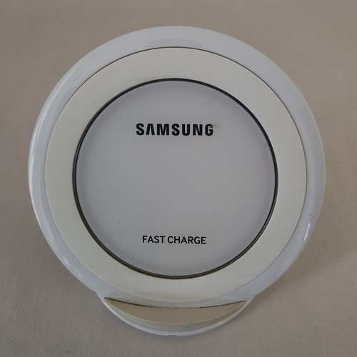 Samsung OEM EP-NG930 White Wireless Fast Charge Charging Stand As Is No cable - Picture 1 of 12