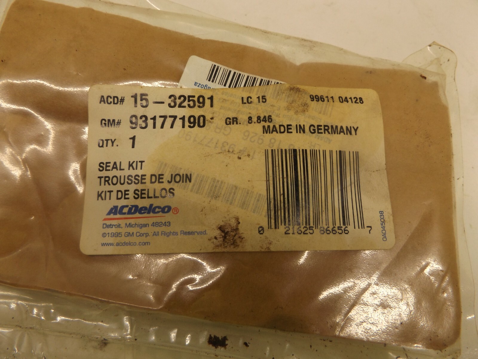 OEM GM DELCO 93177190, Seal kit Cadillac Catera, Opel Omega-B  