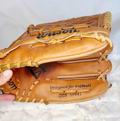 Wilson Optima Gold Softball Glove OG5 A9841, 13 inch, Leather
