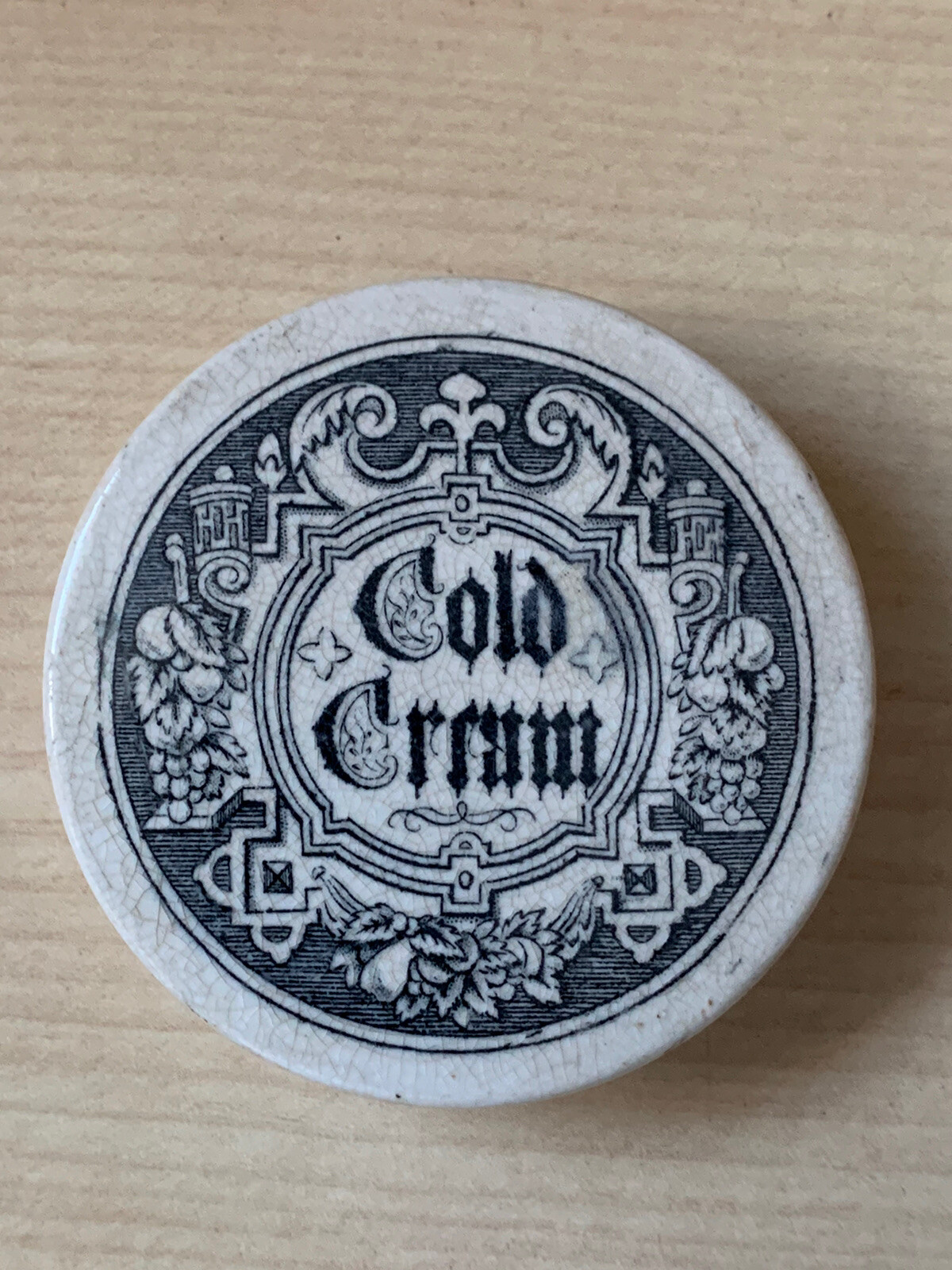 8 X GENUINE COLLECTIBLE POT LIDS! eBay