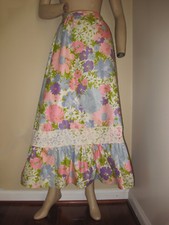 Vintage 70s Pastel Pink Purple Floral Crochet Lace Trim Tiered Maxi Skirt XS/S