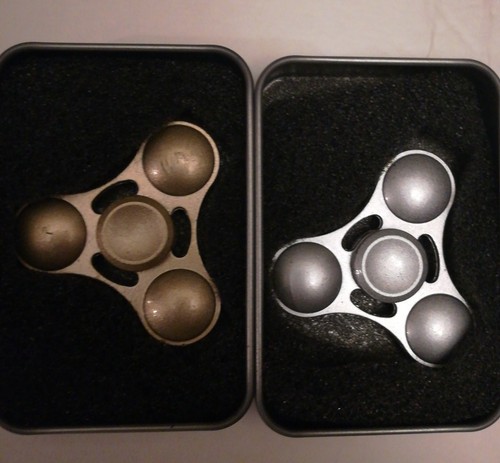 Tri Fidget Hand Spinner Triangle  Metal Colorful Finger Toy EDC Focus ADHD 2pcs - Picture 1 of 3