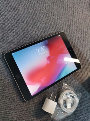 【早い者勝ち】iPad mini 3 Apple iPad mini 3 - 16GB - Wi-Fi 4G - 7.9